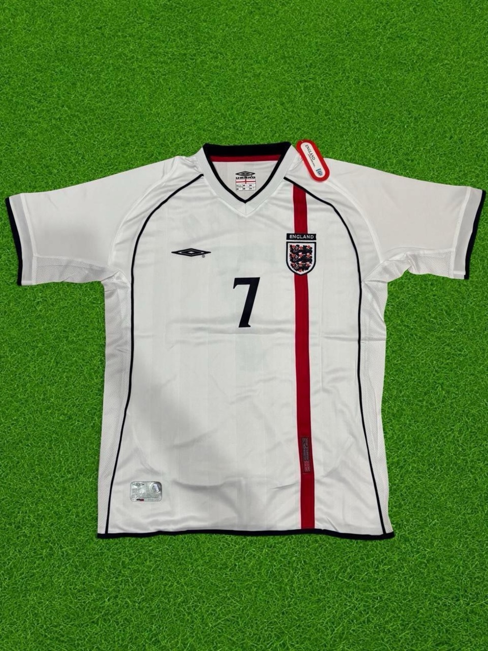 RETRO 2002 FIFA WORLD CUP ENGLAND DAVID BECKHAM 7 FOOTBALL JERSEY UMBRO SIZE-L